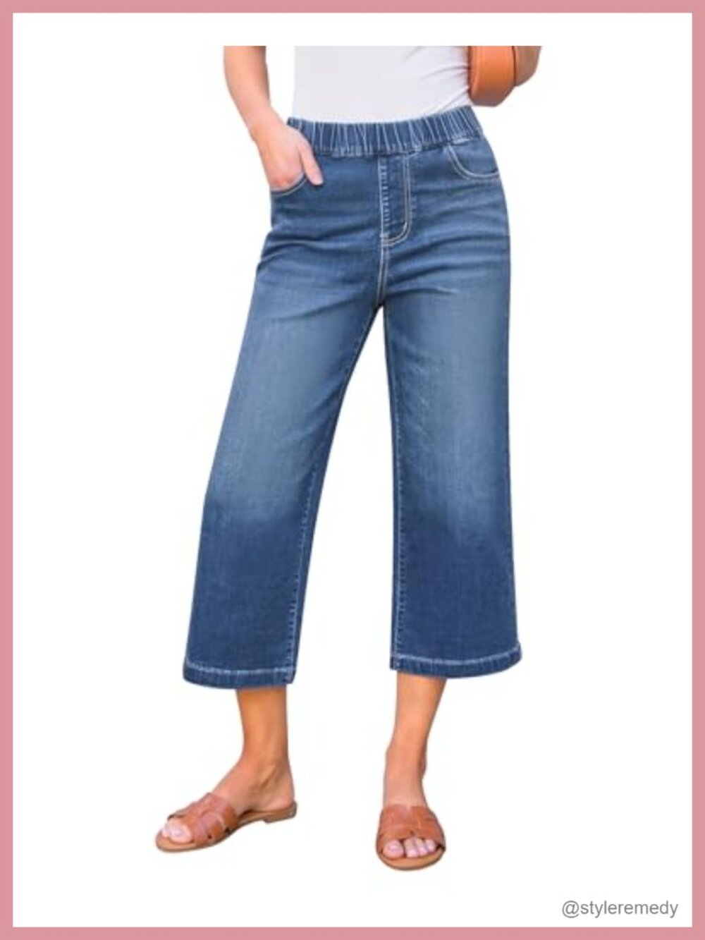Wide Leg High Waisted Pull On Capri Jeans with Pockets